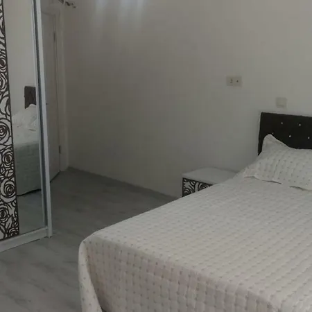 Deniz Apt Apartamento *
