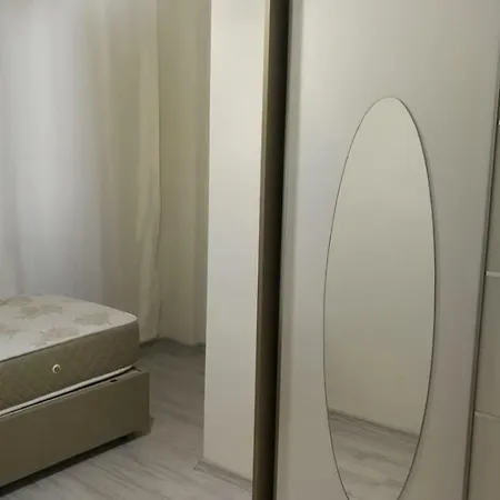 Deniz Apt